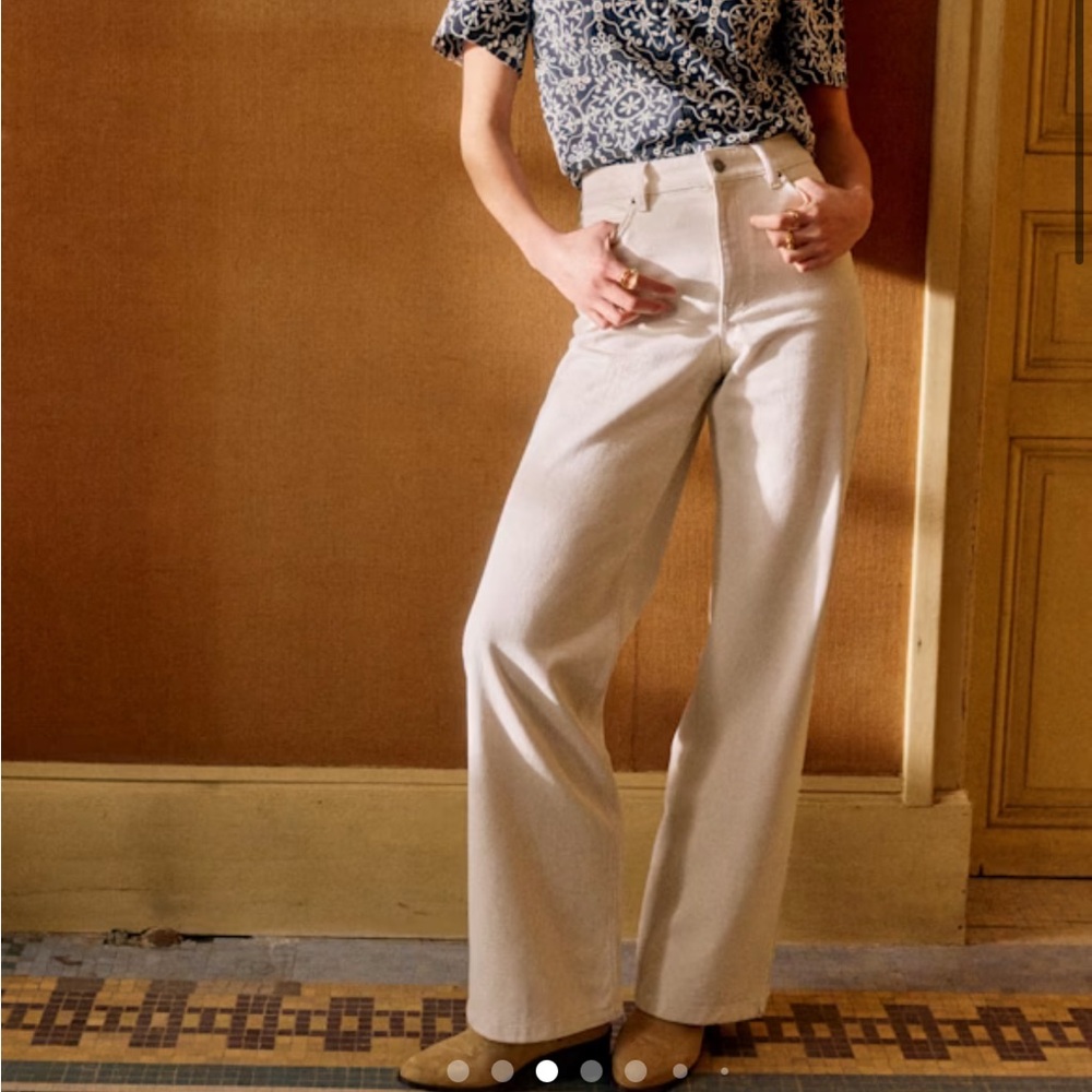 Women's cream High-Waisted Jeans